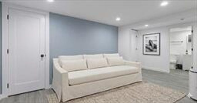 119 Brigantine Drive, East Falmouth, MA 02536