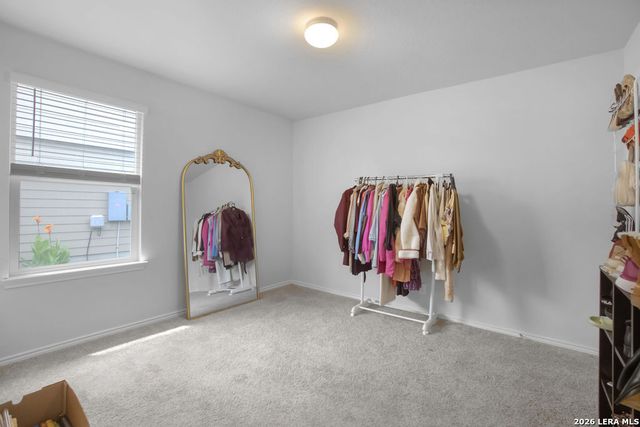 8135 Falcon Meadow, Converse, TX 78109