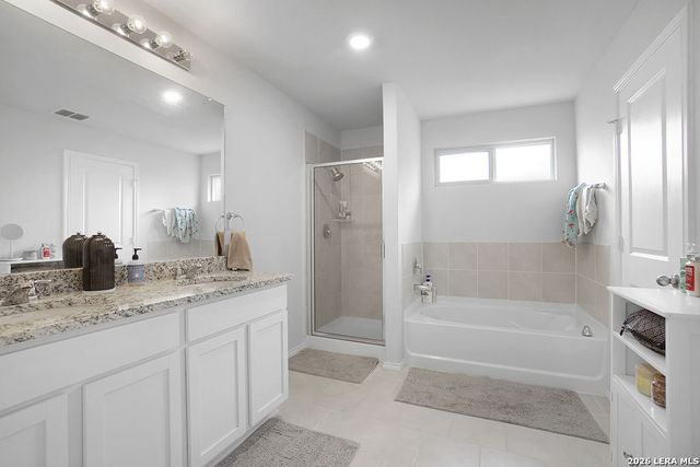 8135 Falcon Meadow, Converse, TX 78109