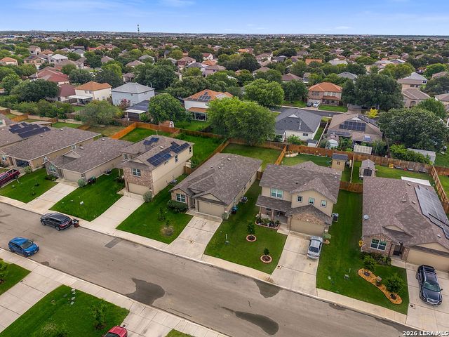 8135 Falcon Meadow, Converse, TX 78109