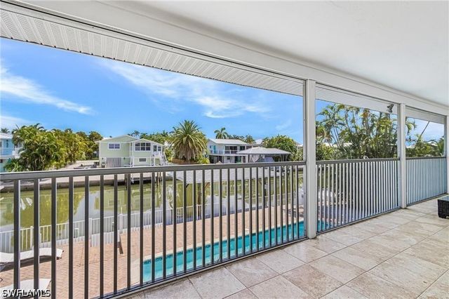 3 Pepita ST, Fort Myers Beach, FL 33931