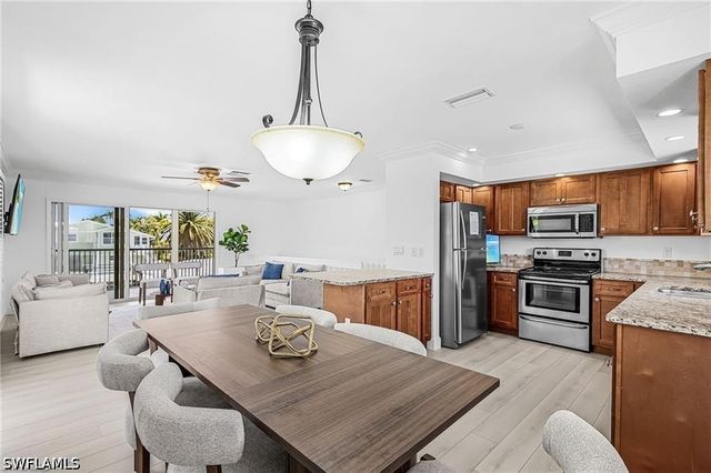 3 Pepita ST, Fort Myers Beach, FL 33931