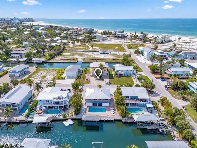 3 Pepita ST, Fort Myers Beach, FL 33931