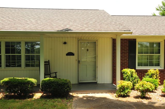 6881 Glidewell Rd, Cross Plains, TN 37049