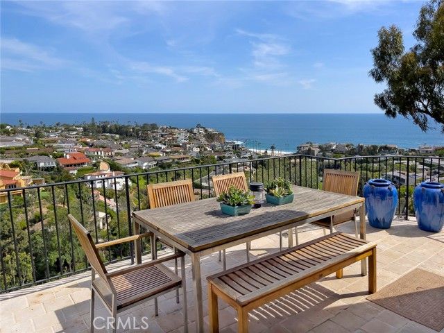 1131 Emerald Bay, Laguna Beach, CA 92651
