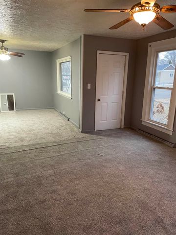 242 S East Street, Vassar, MI 48768