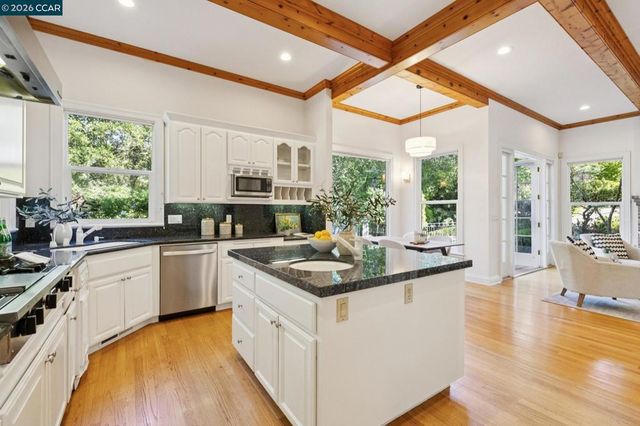 2358 Stone Valley Rd, Alamo, CA 94507