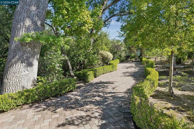 2358 Stone Valley Rd, Alamo, CA 94507