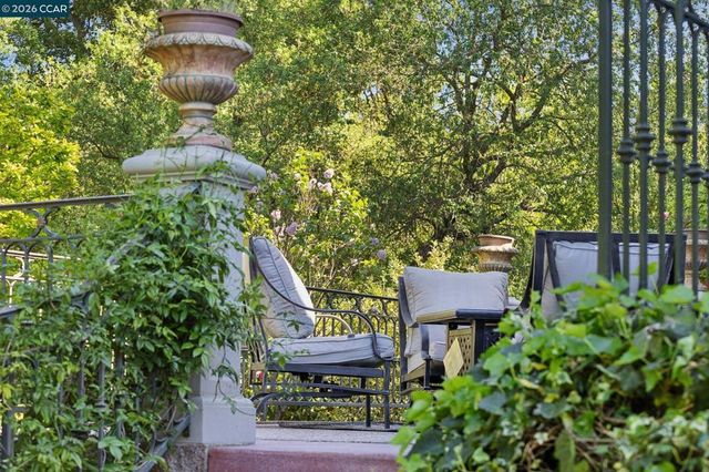 2358 Stone Valley Rd, Alamo, CA 94507