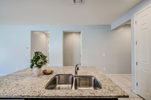 3223 W MINTON Street, Phoenix, AZ 85041