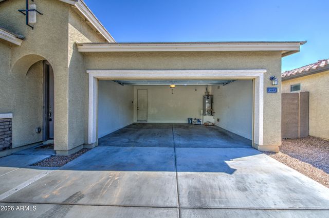 3223 W MINTON Street, Phoenix, AZ 85041