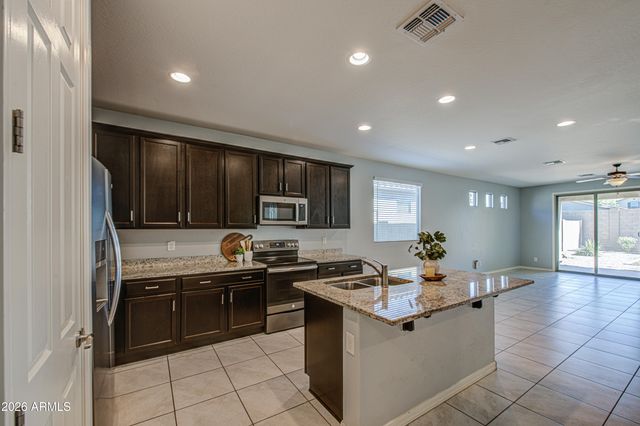 3223 W MINTON Street, Phoenix, AZ 85041
