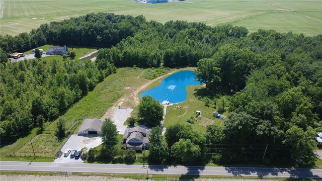 6075 Marathon Edenton Road, Blanchester, OH 45107