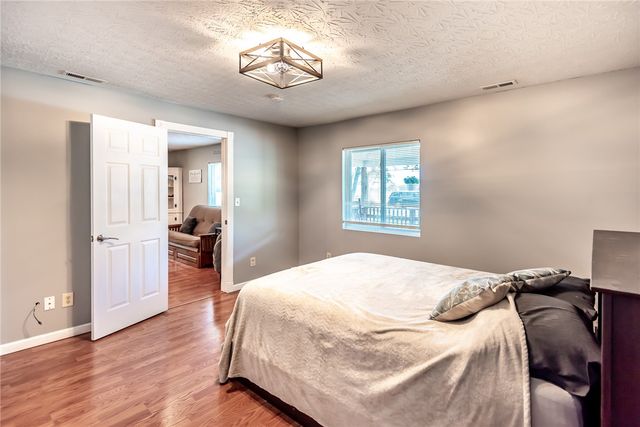 6075 Marathon Edenton Road, Blanchester, OH 45107