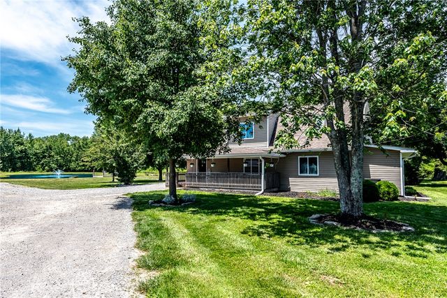 6075 Marathon Edenton Road, Blanchester, OH 45107