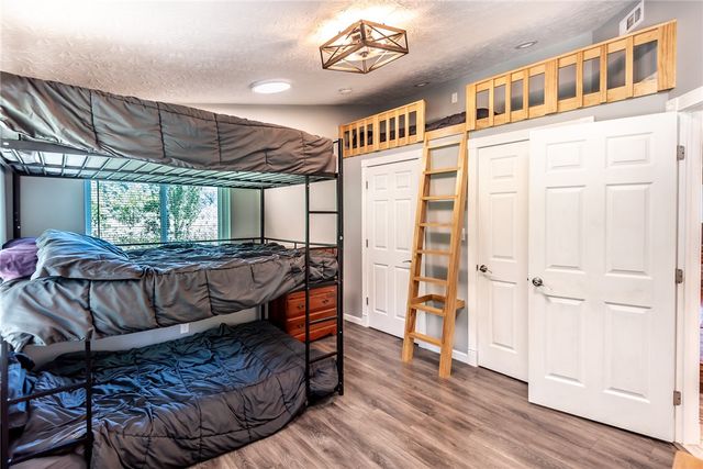 6075 Marathon Edenton Road, Blanchester, OH 45107