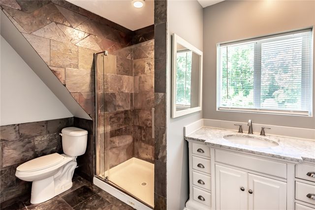 6075 Marathon Edenton Road, Blanchester, OH 45107