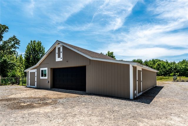 6075 Marathon Edenton Road, Blanchester, OH 45107