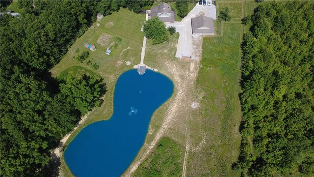 6075 Marathon Edenton Road, Blanchester, OH 45107