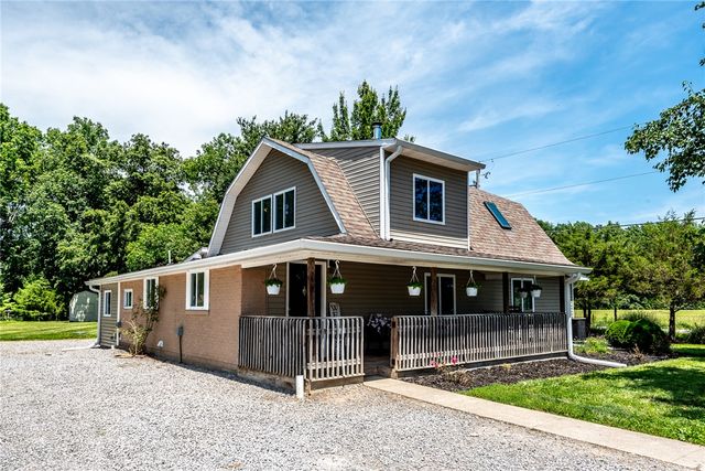 6075 Marathon Edenton Road, Blanchester, OH 45107