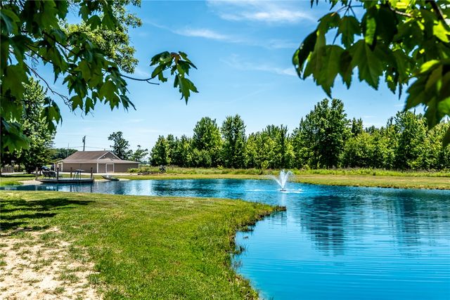 6075 Marathon Edenton Road, Blanchester, OH 45107