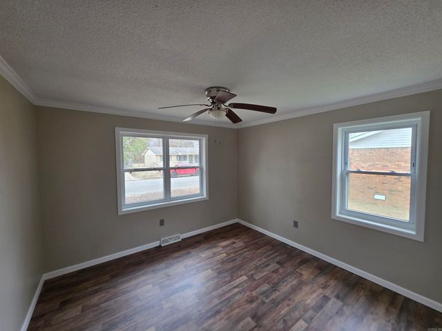 47 Sundale Circle, Paragould, AR 72450