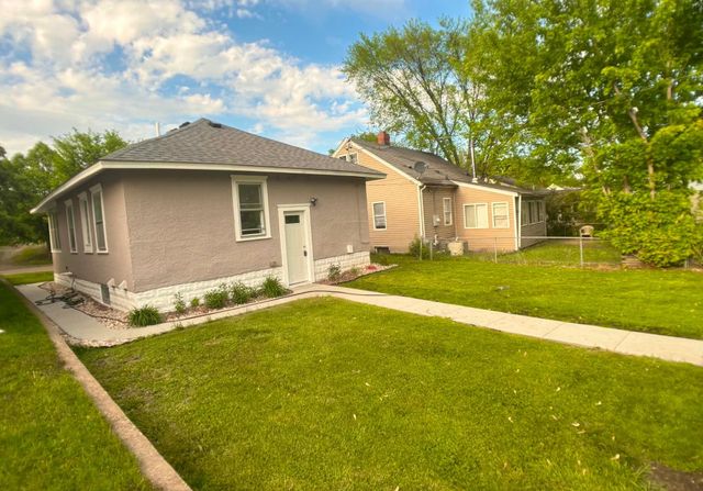 1170 Minnehaha Avenue W, Saint Paul, MN 55104