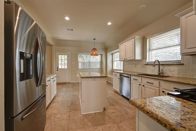 1508 Sandy Ridge, Mckinney, TX 75069
