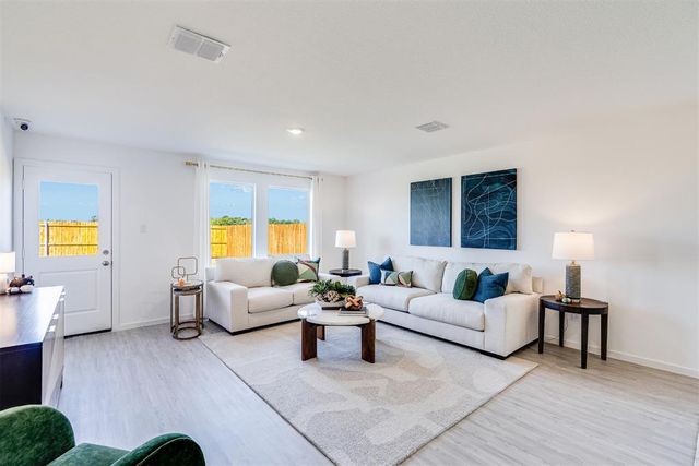 3708 Los Cabos Drive, Mustang, OK 73064