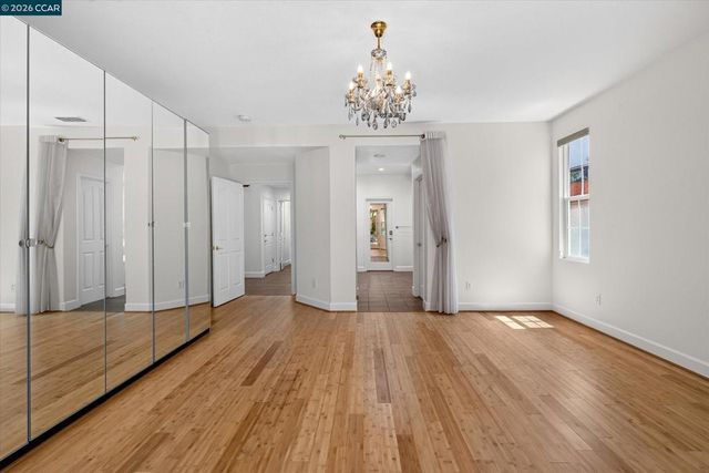5210 S Montecito Dr, Concord, CA 94521