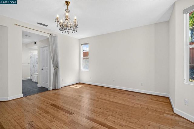 5210 S Montecito Dr, Concord, CA 94521