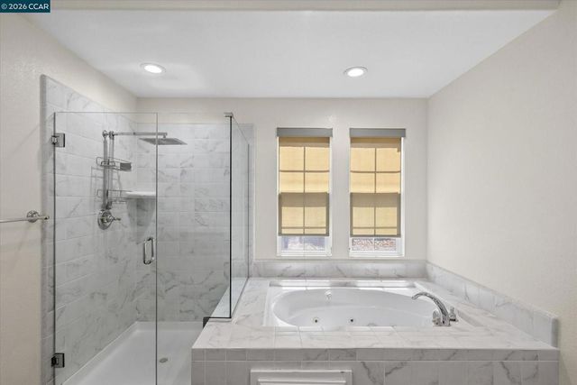 5210 S Montecito Dr, Concord, CA 94521