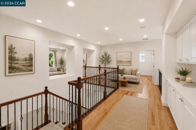 5210 S Montecito Dr, Concord, CA 94521