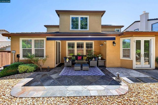 5210 S Montecito Dr, Concord, CA 94521