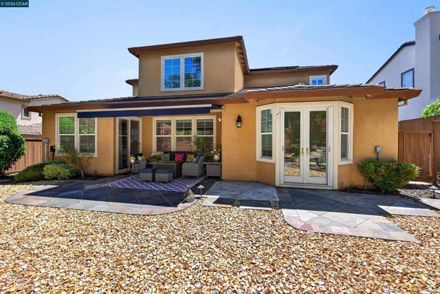 5210 S Montecito Dr, Concord, CA 94521