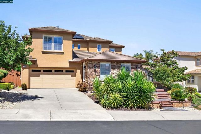 5210 S Montecito Dr, Concord, CA 94521