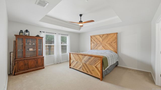 16238 GALLOPING OAK KNL, Selma, TX 78154