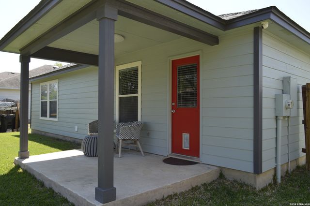 16238 GALLOPING OAK KNL, Selma, TX 78154