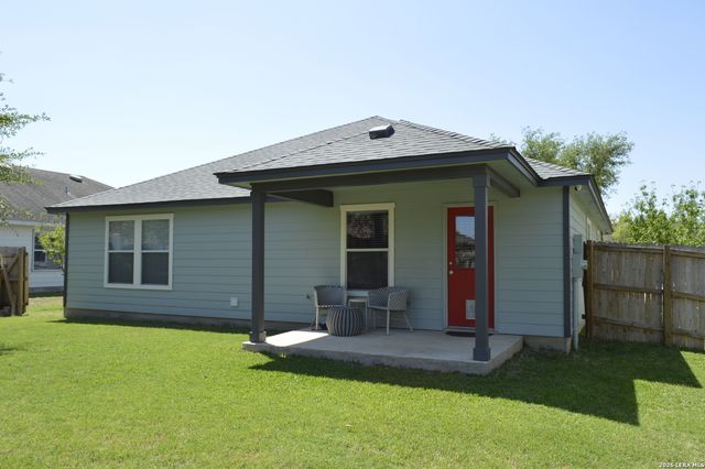 16238 GALLOPING OAK KNL, Selma, TX 78154