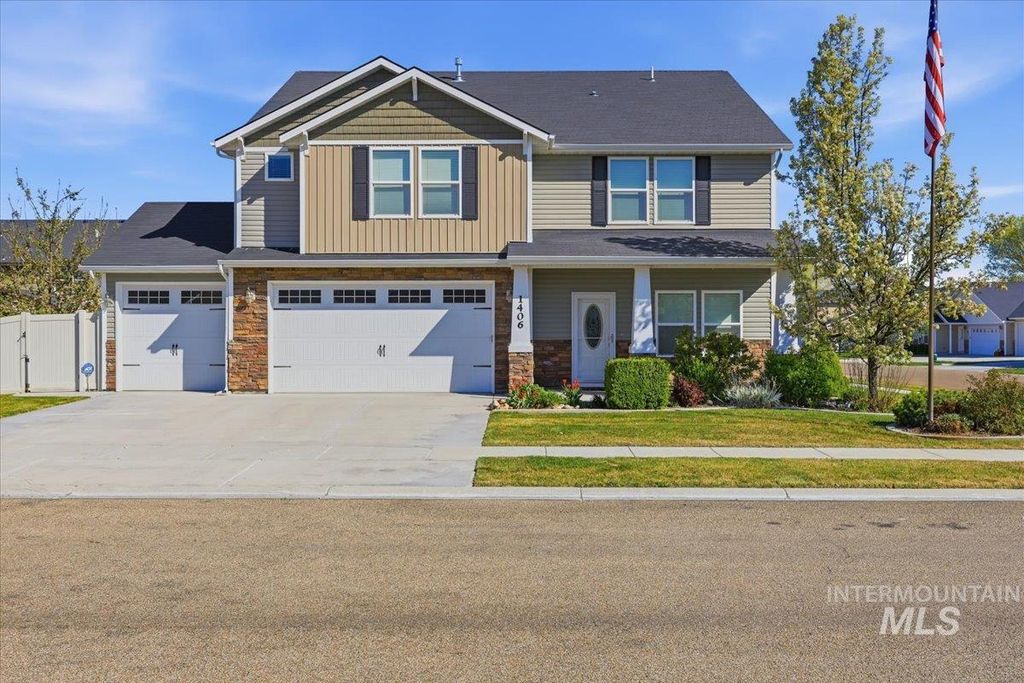 1406 W Crystal Falls Ave, Nampa, ID 83651