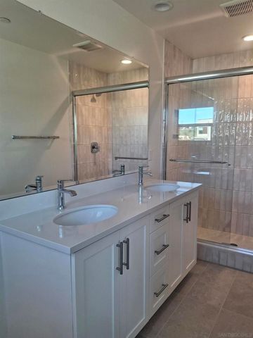 2518 Delphinium Ln, Carlsbad, CA 92008