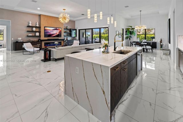 14850 Millstone Ranches Dr, Davie, FL 33331