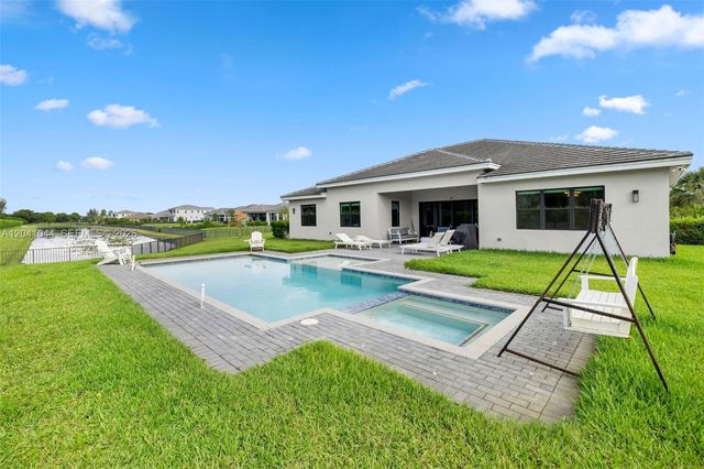14850 Millstone Ranches Dr, Davie, FL 33331