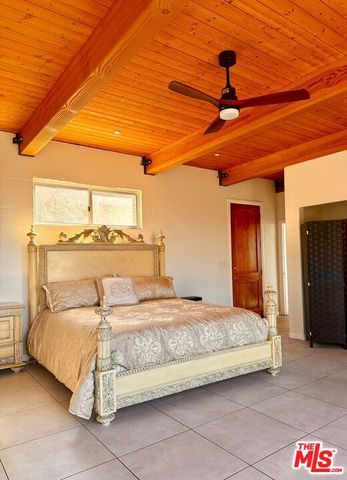 11077 Pacific View Drive, Malibu, CA 90265