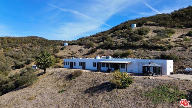 11077 Pacific View Drive, Malibu, CA 90265