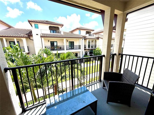 4680 NW 83rd Path 4680, Doral, FL 33166
