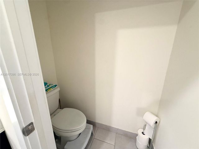 4680 NW 83rd Path 4680, Doral, FL 33166