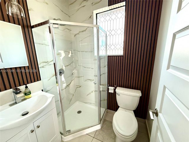 4680 NW 83rd Path 4680, Doral, FL 33166