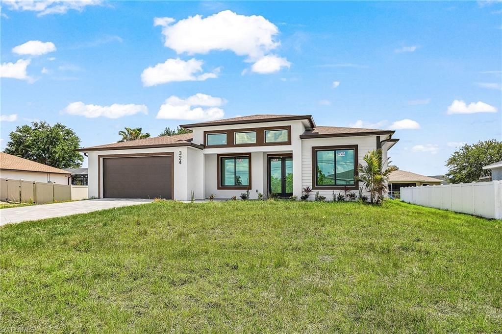 324 NE 15th ST, Cape Coral, FL 33909