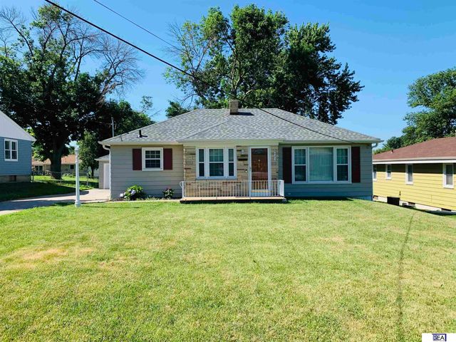 4521 A Street, Omaha, NE 68106